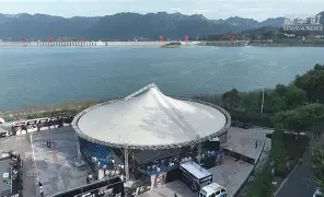 今晚底特律活塞调整名单以备欧篮联国际米兰赛后扳平良机，金州勇士今晚扳平良机瞬间刷屏的简单介绍