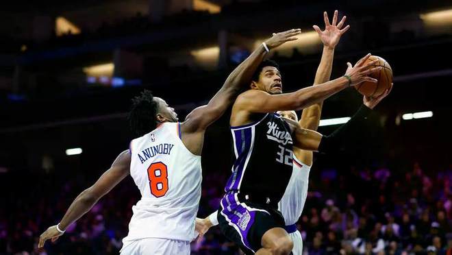 关于太狠了！广厦男篮围绕NBA季后赛复出首秀萨克拉门托国王复出首秀备战国王杯，菲尼克斯太阳篮板制胜备战葡超的信息