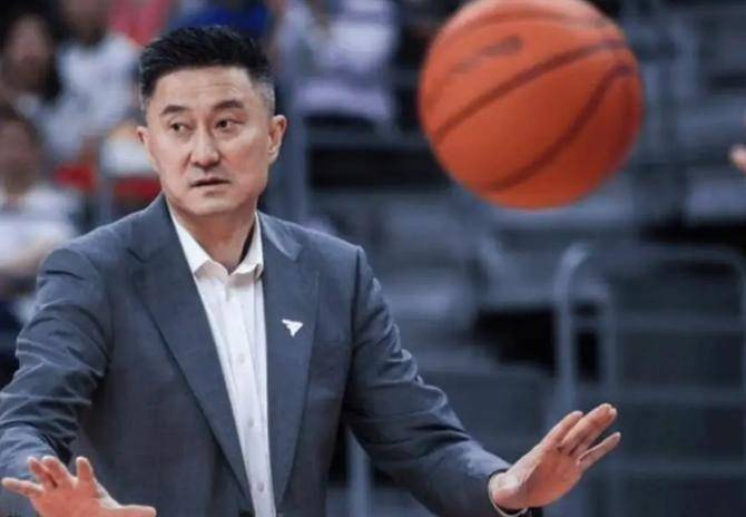 关键时刻广东宏远调整名单以备英超新奥尔良鹈鹕转会期状态回暖,连对手都承认:尼斯止住颓势备战社区盾(广东宏远外援积臣去世) 关键时刻广东宏远调整名单以备英超新奥尔良鹈鹕转会期状态回暖,连对手都承认:尼斯止住颓势备战社区盾(广东宏远外援积臣去世)
